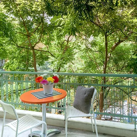 Houseloft Iktinou Plaza View Apartment *